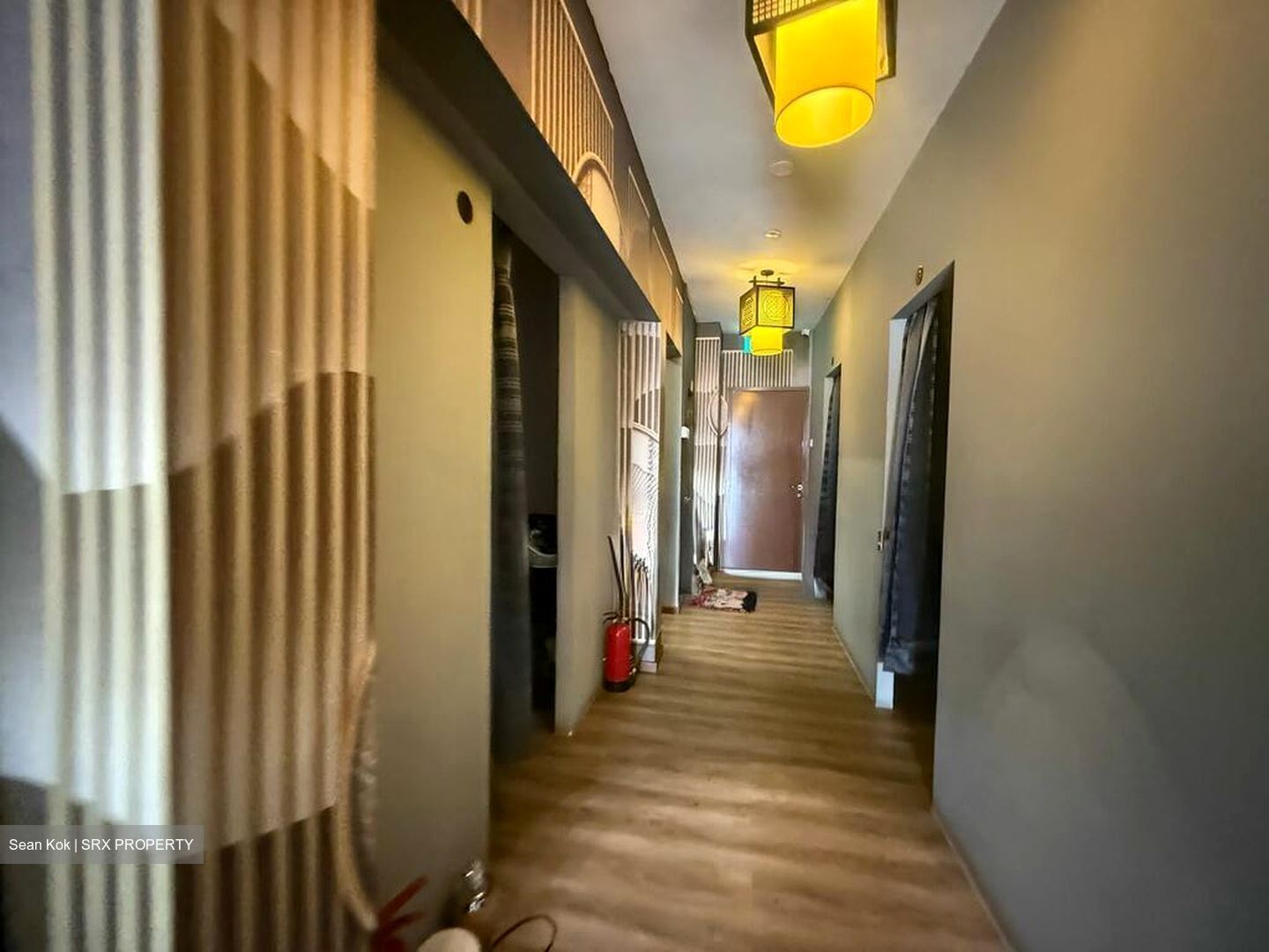 Changi Road (D14), Shop House #517369401